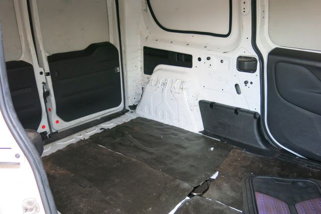 2018 Ram ProMaster City Cargo Van Tradesman Van - 23102316 - 15