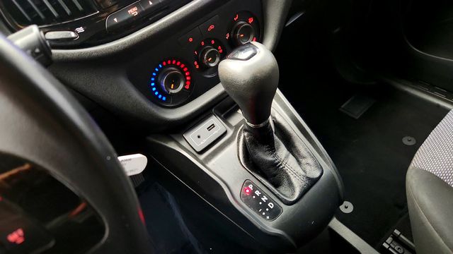 2018 Ram ProMaster City Cargo Van Tradesman Van w/ Ranger Design Shelving & ParkSense Park Assist - 23012318 - 14