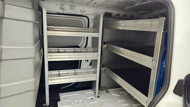 2018 Ram ProMaster City Cargo Van Tradesman Van w/ Ranger Design Shelving & ParkSense Park Assist - 23012318 - 17