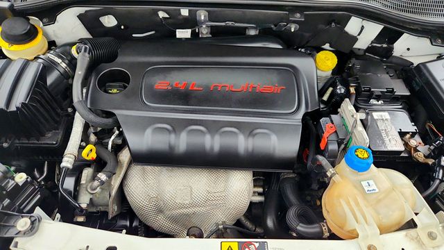 2018 Ram ProMaster City Cargo Van Tradesman Van w/ Ranger Design Shelving & ParkSense Park Assist - 23012318 - 24