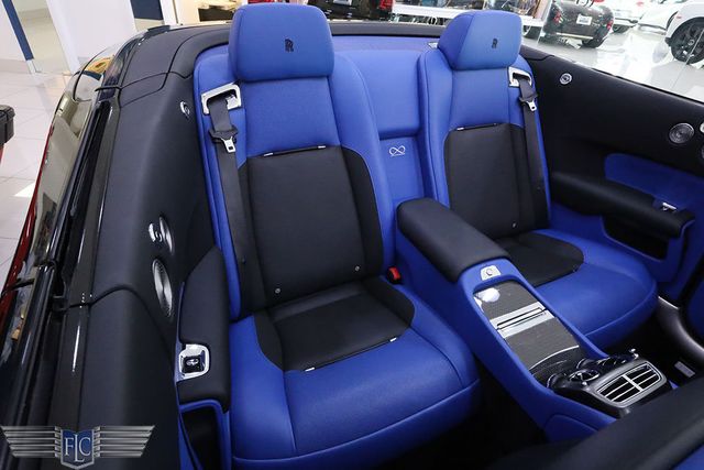 2018 Rolls-Royce Dawn Black Badge Convertible - 22965393 - 17