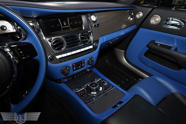 2018 Rolls-Royce Dawn Black Badge Convertible - 22965393 - 22