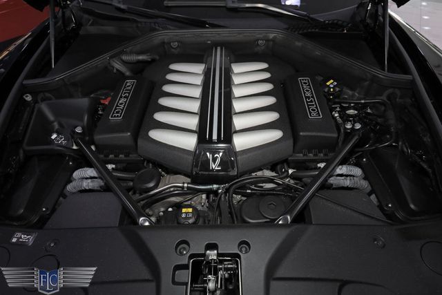 2018 Rolls-Royce Dawn Black Badge Convertible - 22965393 - 31