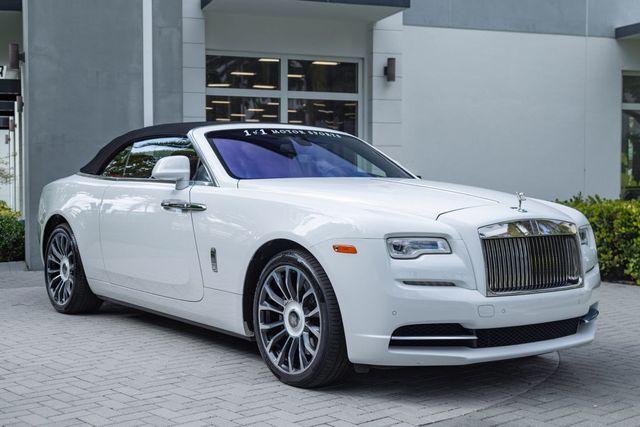 2018 Rolls-Royce Dawn Convertible - 22643016 - 5