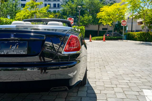 2018 Rolls-Royce Dawn Convertible - 23014492 - 22
