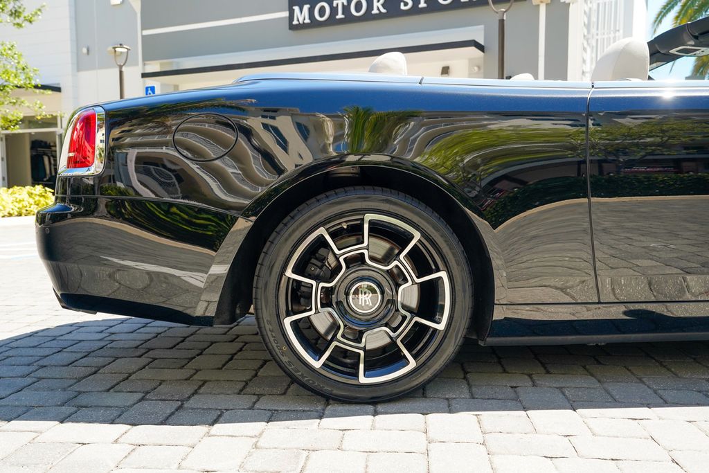 2018 Rolls-Royce Dawn Convertible - 23014492 - 27
