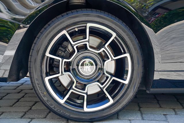 2018 Rolls-Royce Dawn Convertible - 23014492 - 28