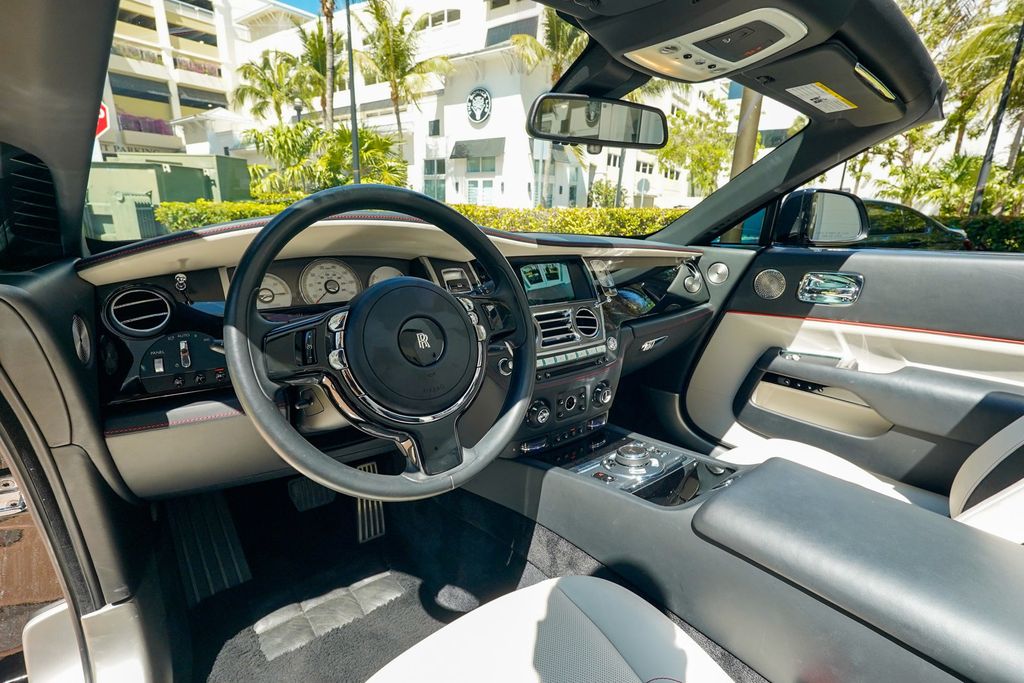 2018 Rolls-Royce Dawn Convertible - 23014492 - 2