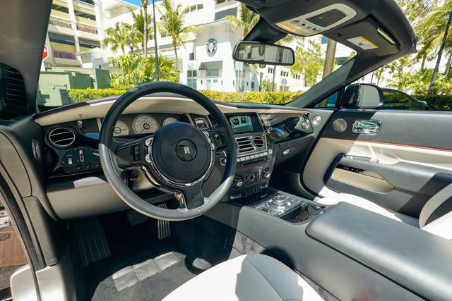 2018 Rolls-Royce Dawn Convertible - 23014492 - 2