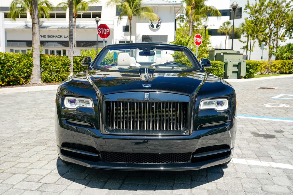 2018 Rolls-Royce Dawn Convertible - 23014492 - 3
