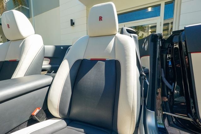 2018 Rolls-Royce Dawn Convertible - 23014492 - 50