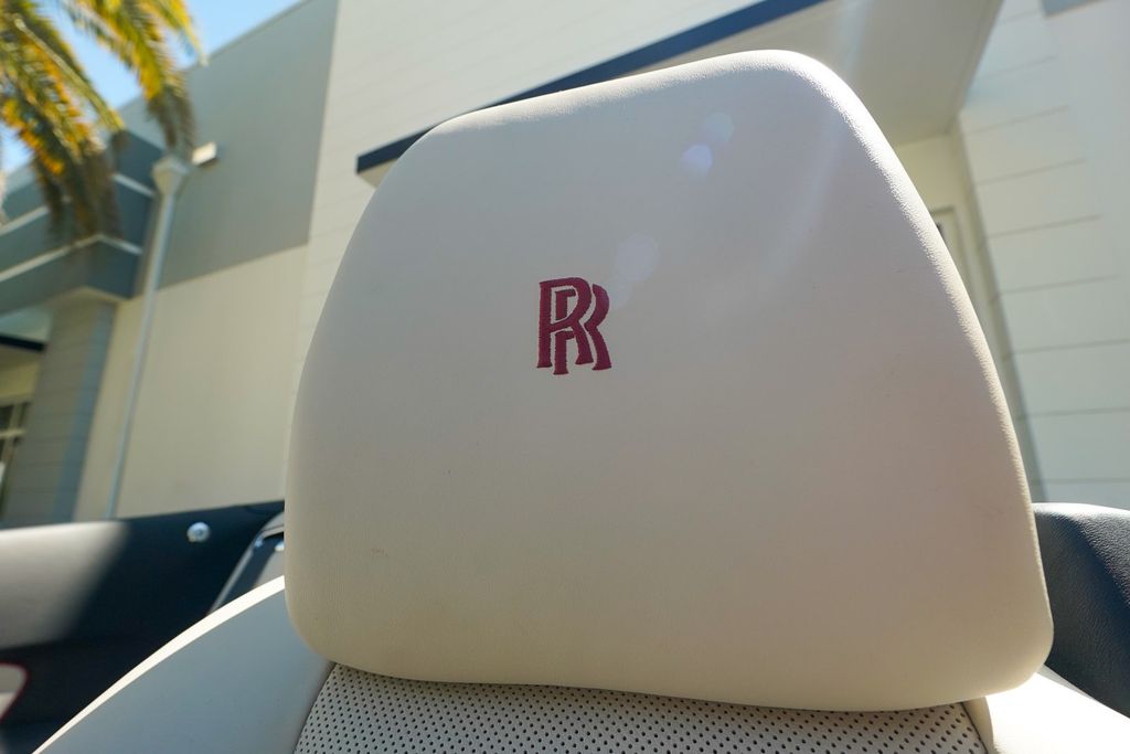 2018 Rolls-Royce Dawn Convertible - 23014492 - 51