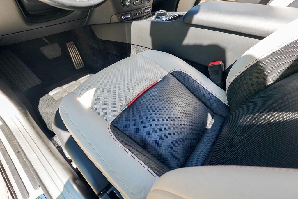 2018 Rolls-Royce Dawn Convertible - 23014492 - 52