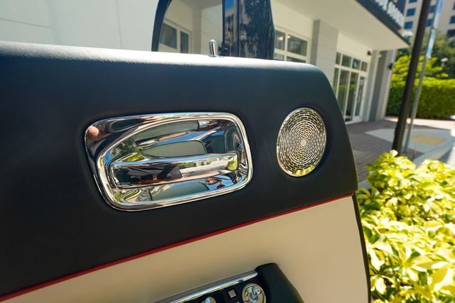 2018 Rolls-Royce Dawn Convertible - 23014492 - 55