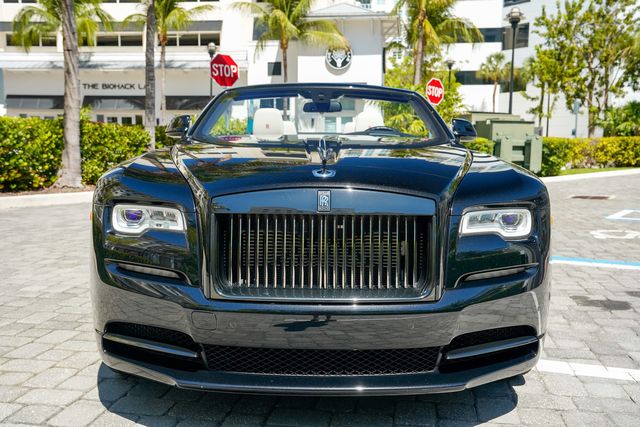 2018 Rolls-Royce Dawn Convertible - 23014492 - 6