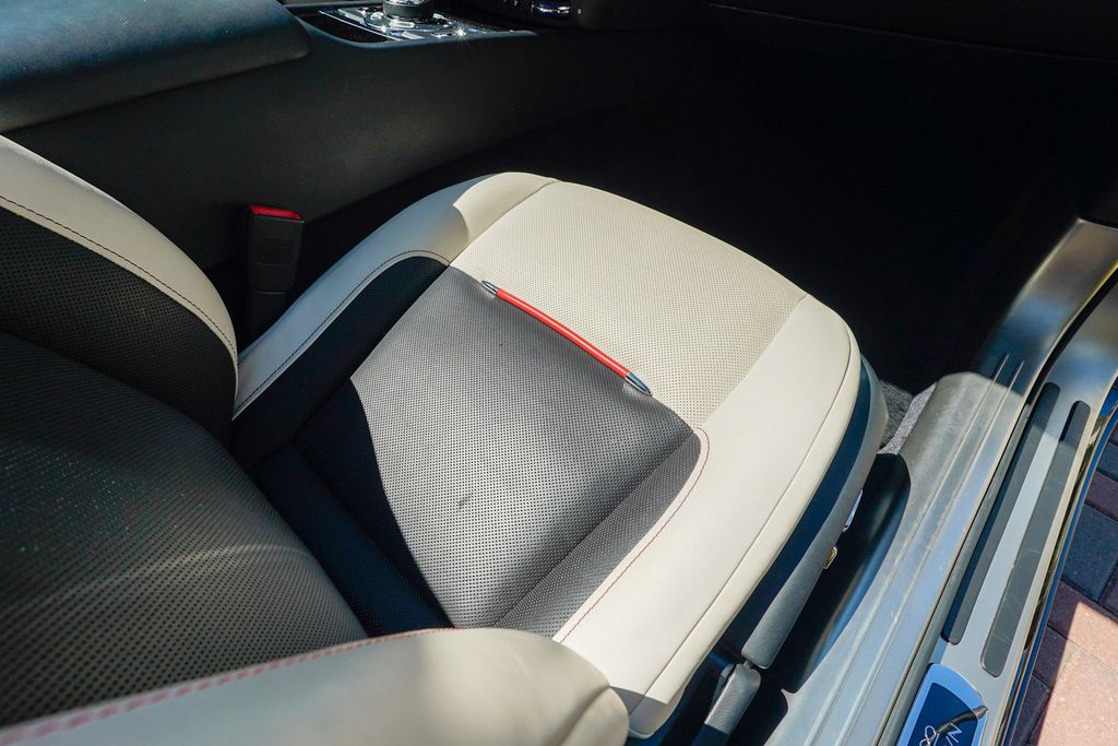 2018 Rolls-Royce Dawn Convertible - 23014492 - 81