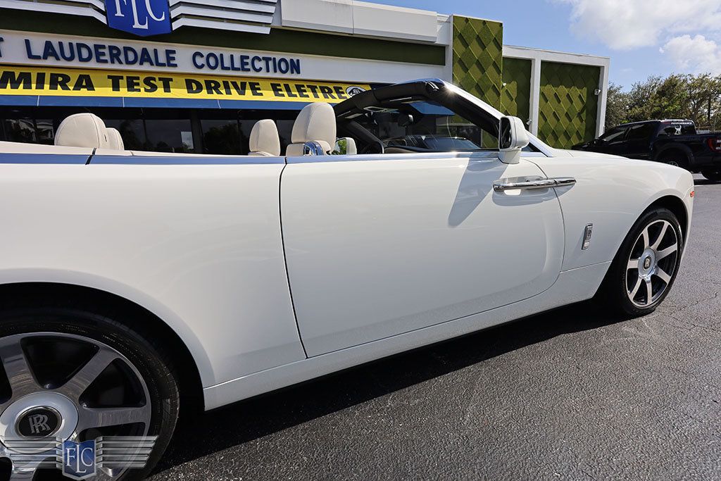 2018 Rolls-Royce Dawn Convertible - 22656283 - 12