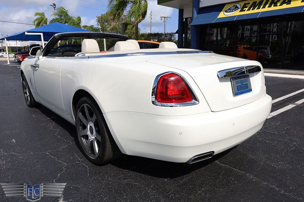 2018 Rolls-Royce Dawn Convertible - 22656283 - 14