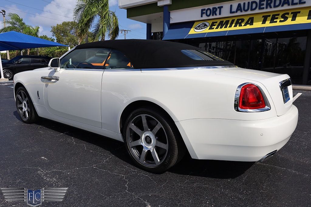 2018 Rolls-Royce Dawn Convertible - 22656283 - 6