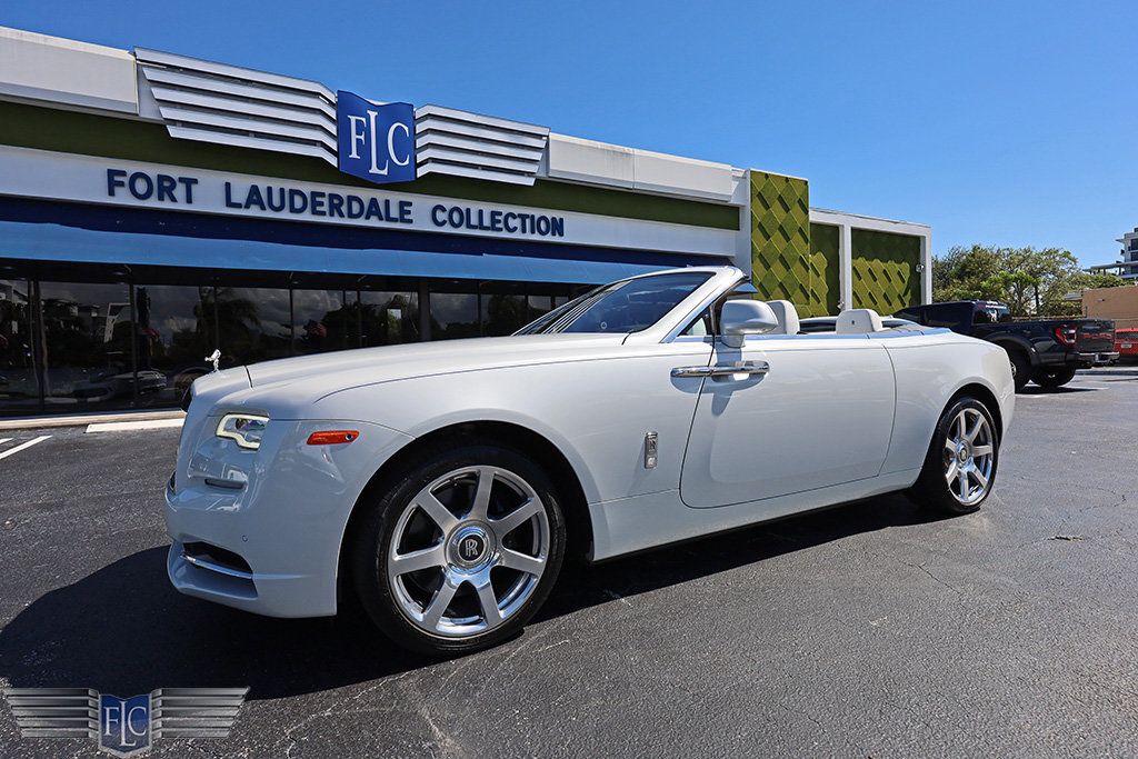 2018 Rolls-Royce Dawn Convertible - 22879158 - 9