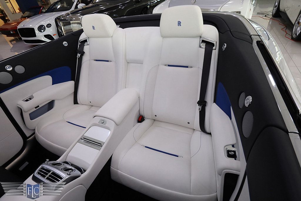 2018 Rolls-Royce Dawn Convertible - 22879158 - 14