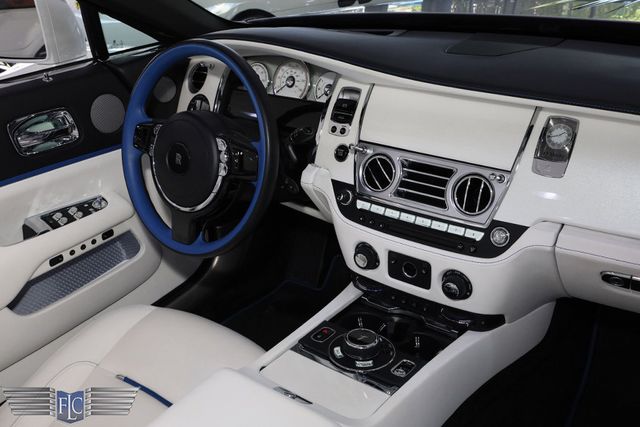 2018 Rolls-Royce Dawn Convertible - 22879158 - 18