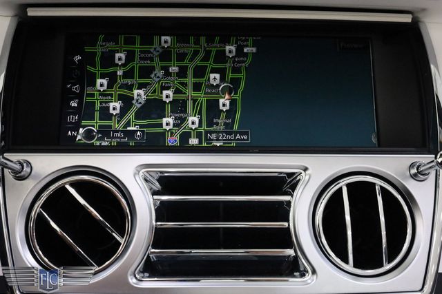 2018 Rolls-Royce Dawn Convertible - 22879158 - 24