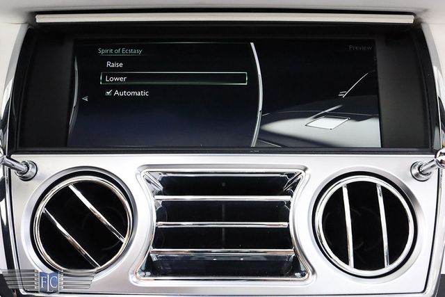 2018 Rolls-Royce Dawn Convertible - 22879158 - 26