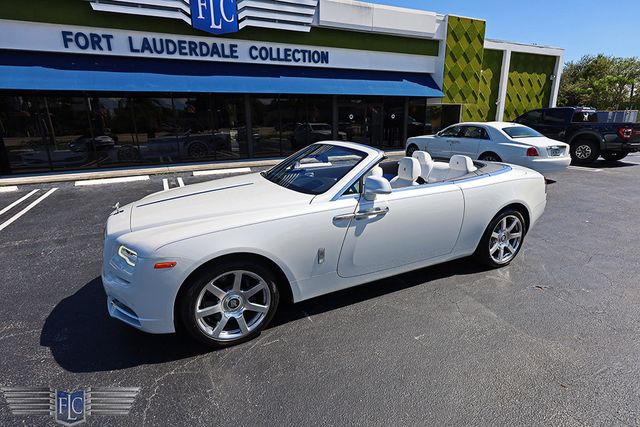 2018 Rolls-Royce Dawn Convertible - 22879158 - 33