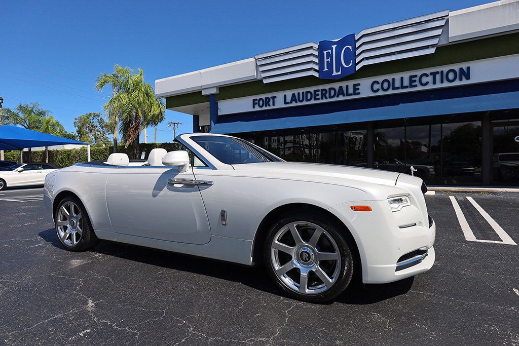 2018 Rolls-Royce Dawn Convertible - 22879158 - 3