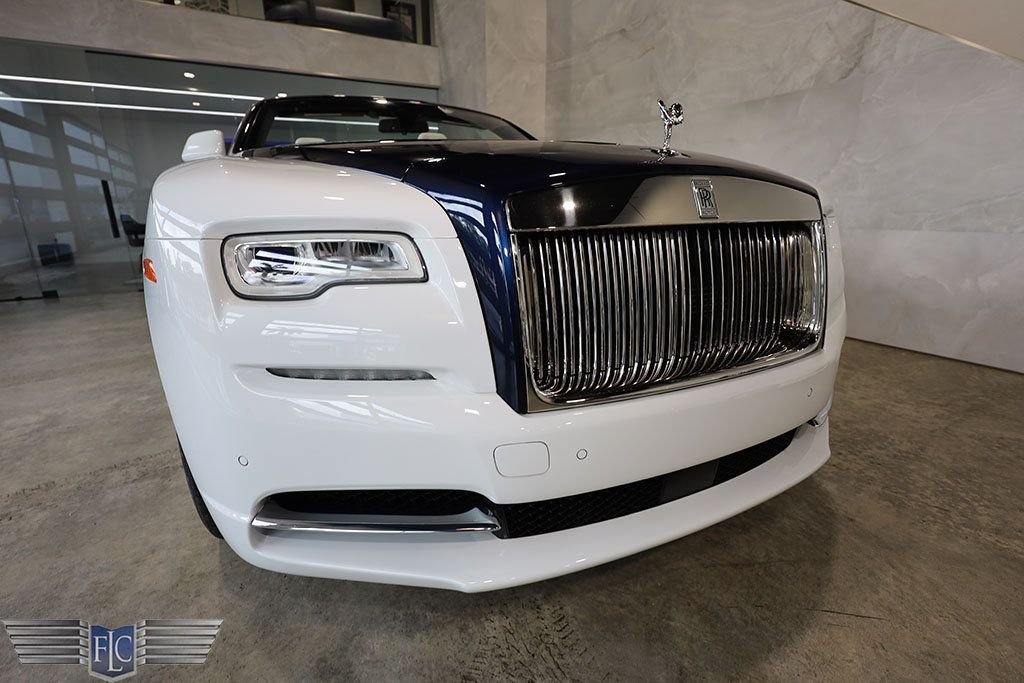 2018 Rolls-Royce Dawn Convertible - 22503993 - 10