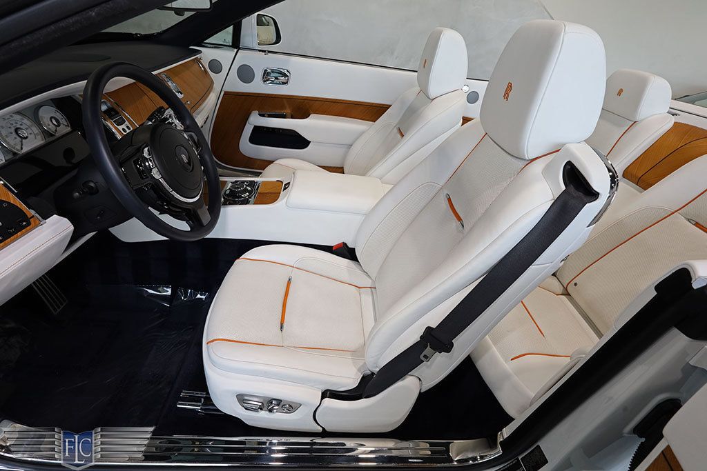 2018 Rolls-Royce Dawn Convertible - 22503993 - 22