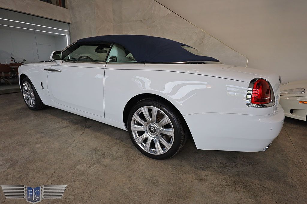 2018 Rolls-Royce Dawn Convertible - 22503993 - 5