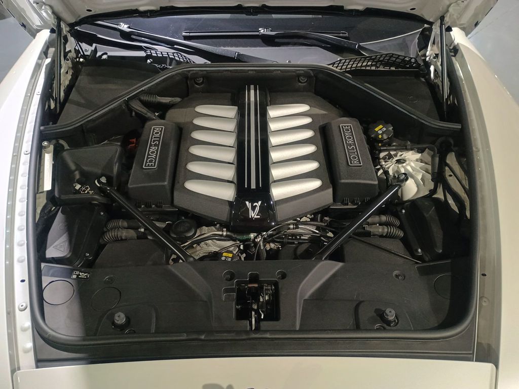 2018 Rolls-Royce Dawn Convertible Clean Carfax Florida Car - 22957005 - 38