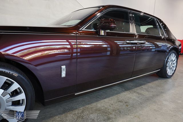 2018 Rolls-Royce Phantom Extended Wheelbase Sedan - 23067531 - 10