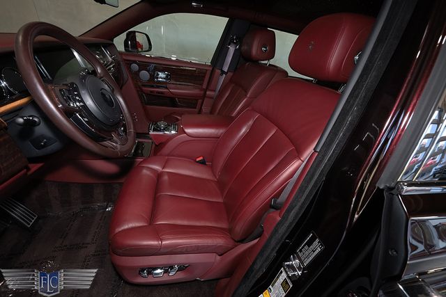 2018 Rolls-Royce Phantom Extended Wheelbase Sedan - 23067531 - 16
