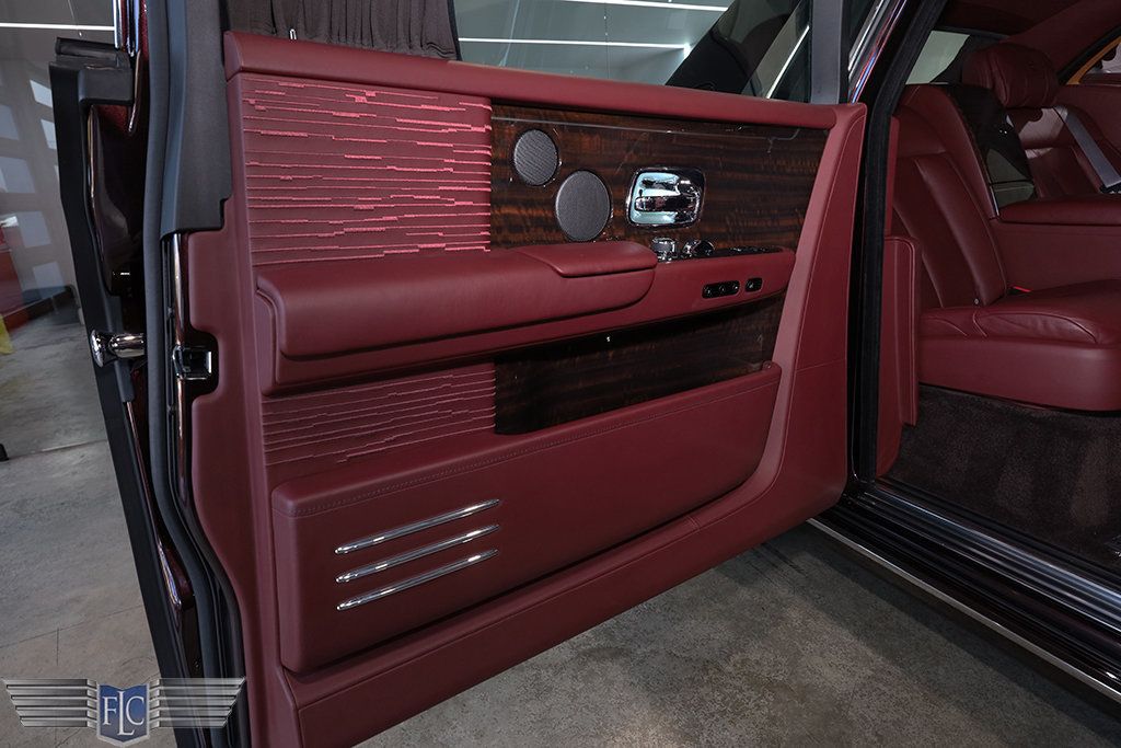 2018 Rolls-Royce Phantom Extended Wheelbase Sedan - 23067531 - 20