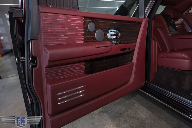 2018 Rolls-Royce Phantom Extended Wheelbase Sedan - 23067531 - 20