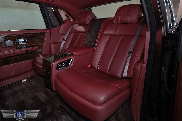 2018 Rolls-Royce Phantom Extended Wheelbase Sedan - 23067531 - 21