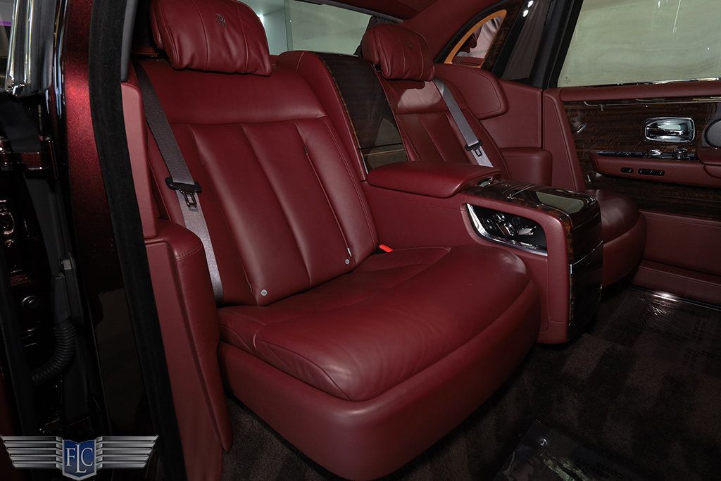 2018 Rolls-Royce Phantom Extended Wheelbase Sedan - 23067531 - 23