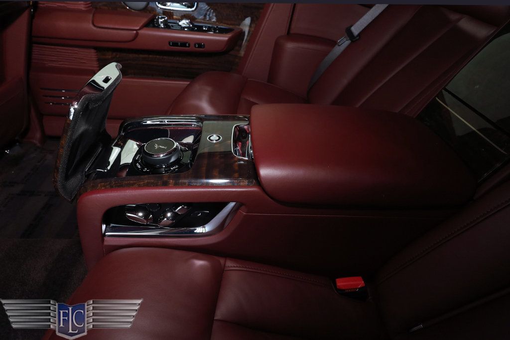 2018 Rolls-Royce Phantom Extended Wheelbase Sedan - 23067531 - 27