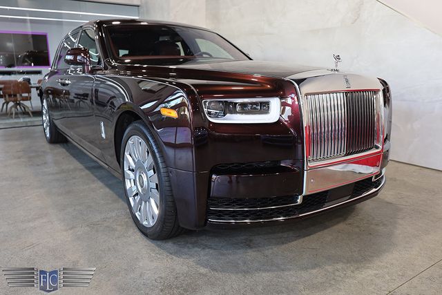 2018 Rolls-Royce Phantom Extended Wheelbase Sedan - 23067531 - 8