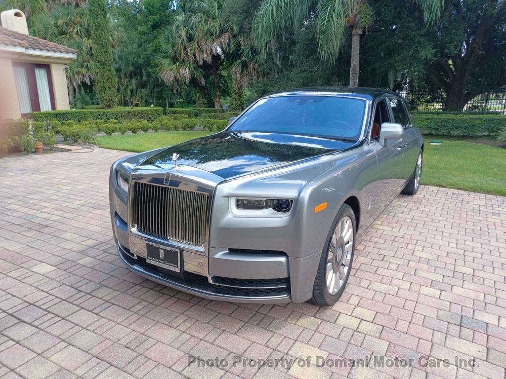 2018 Rolls Royce Phantom photo 2