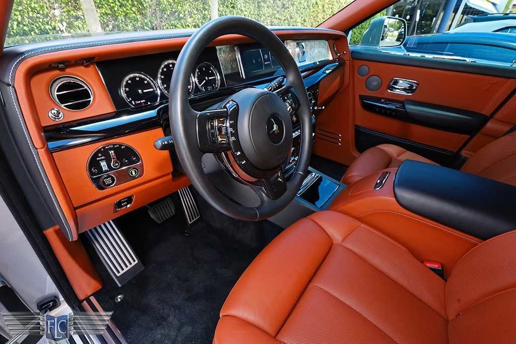 2018 Rolls-Royce Phantom Sedan - 22550698 - 40