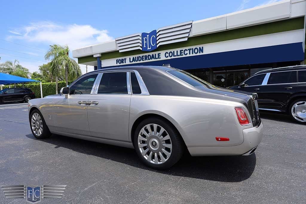 2018 Rolls-Royce Phantom Sedan - 22550698 - 5