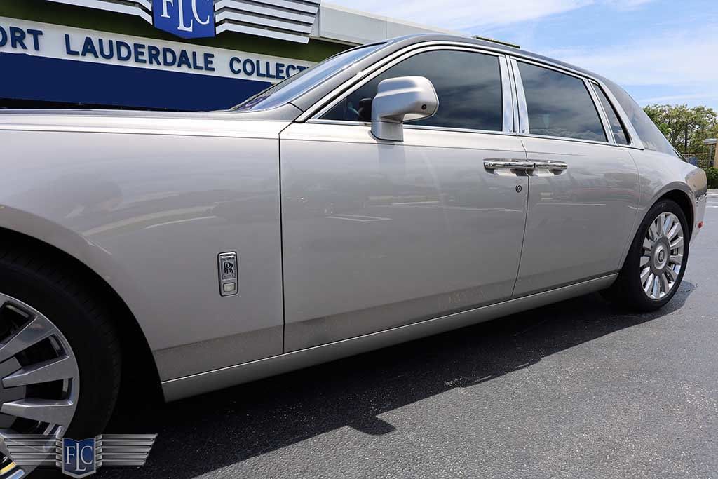 2018 Rolls-Royce Phantom Sedan - 22550698 - 8