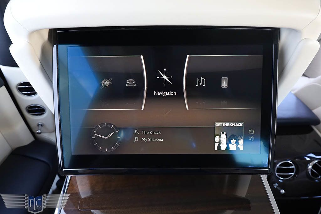 2018 Rolls-Royce Phantom Sedan - 22718398 - 26