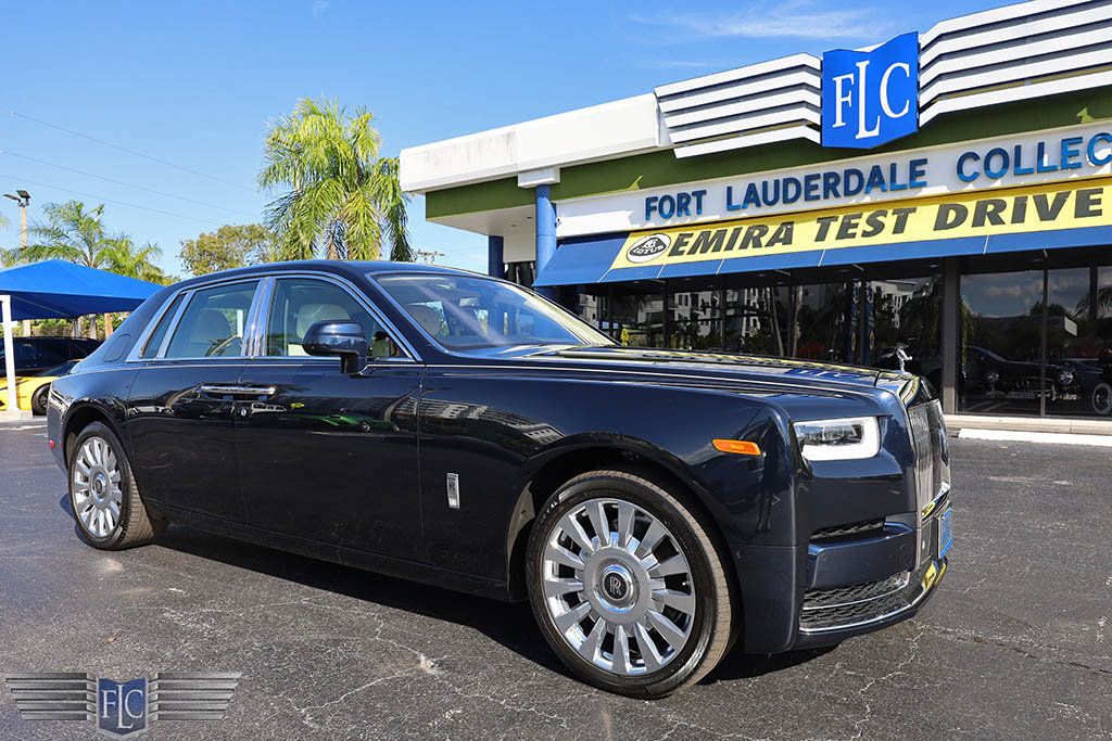 2018 Rolls-Royce Phantom Sedan - 22718398 - 3