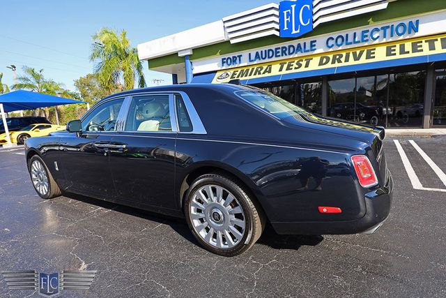 2018 Rolls-Royce Phantom Sedan - 22718398 - 5