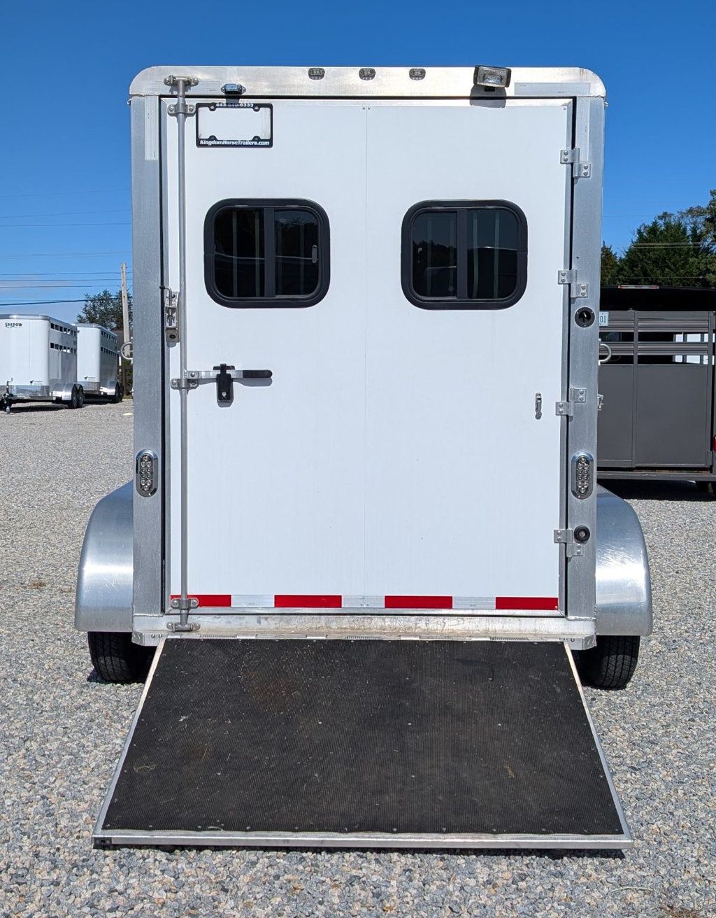 2018 Shadow 2 Horse Slant with Drop Feed Windows & Ramp  - 22936505 - 4